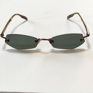 Polarized NWOT Takeo Kikuchi 5 sided Lens Ladies Sunglasses